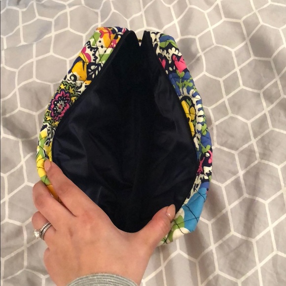 NWT large vera bradley cosmetic case - Picture 2 of 8